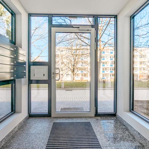 Wir sanieren für Sie! zimmer