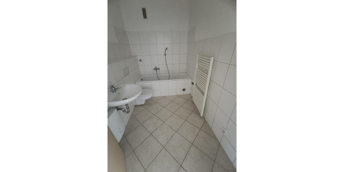 Etagenwohnung Wesel - 3 Zimmer, 82 m&sup2;, 820&euro; | Angebot:24614915