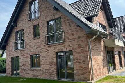 Wohnung zum Mieten in Lütjensee 2.090 € 126.2 m² 4 zimmer