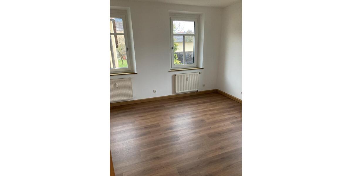 Hochparterre Eggolsheim - 3 Zimmer, 79 m&sup2;, 850&euro; | Angebot:24459067