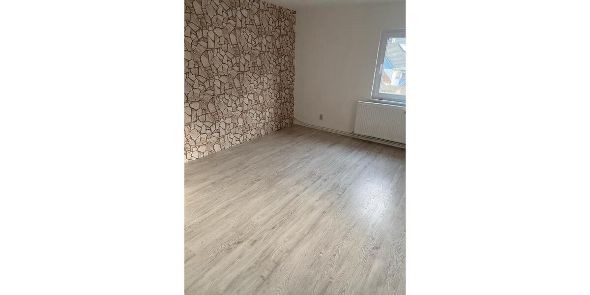 Mehrfamilienhaus, Wohnhaus Frammersbach - 7 Zimmer, 170 m&sup2;, 1.350&euro; | Angebot:26605252
