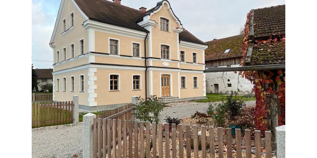 Etagenwohnung Bad Griesbach im Rottal - 2 Zimmer, 112 m&sup2;, 950&euro; | Angebot:25893407