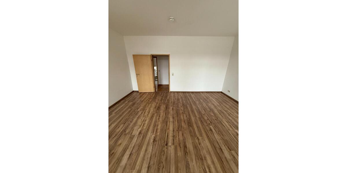Erdgeschoßwohnung Staßfurt - 3 Zimmer, 65 m&sup2;, 450&euro; | Angebot:24766025
