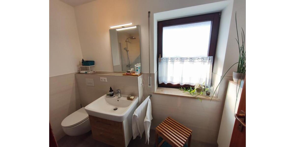 DHH mit Doppelgarage und Garten - Einfamilienhaus Höchstadt | Angebot:27184474