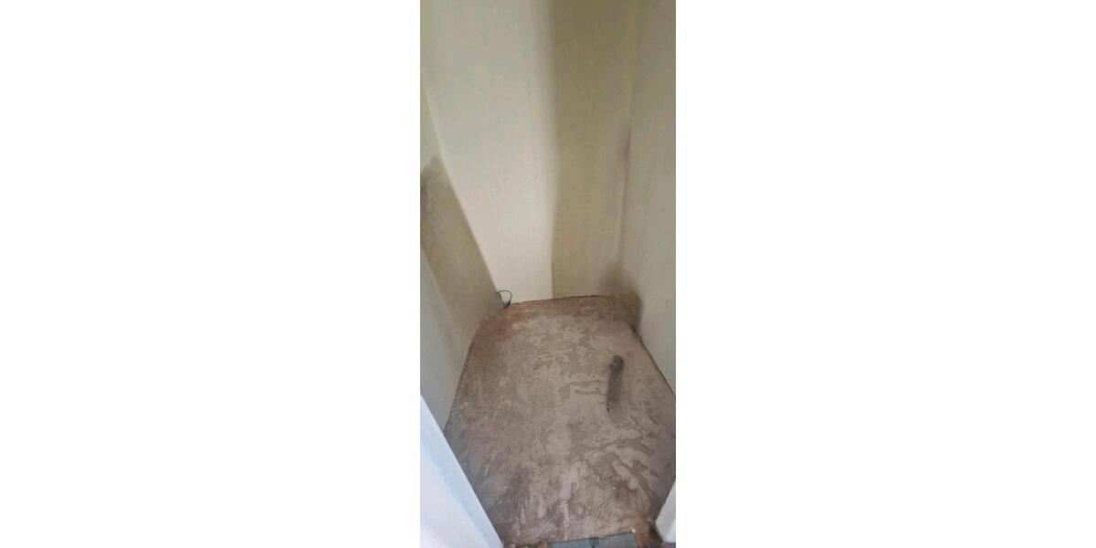 Etagenwohnung Bernstadt auf dem Eigen - 3 Zimmer, 71 m&sup2;, 390&euro; | Angebot:26693404