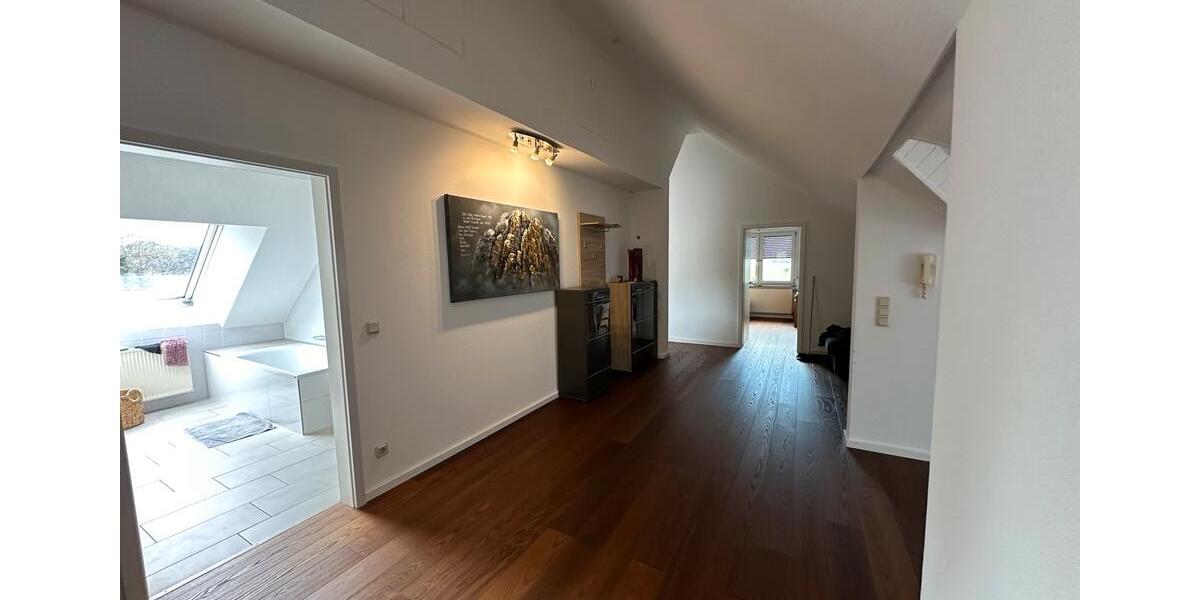 Wohnen auf Zeit Waldbröl - 4 Zimmer, 100 m&sup2;, 17&euro; | Angebot:24641182