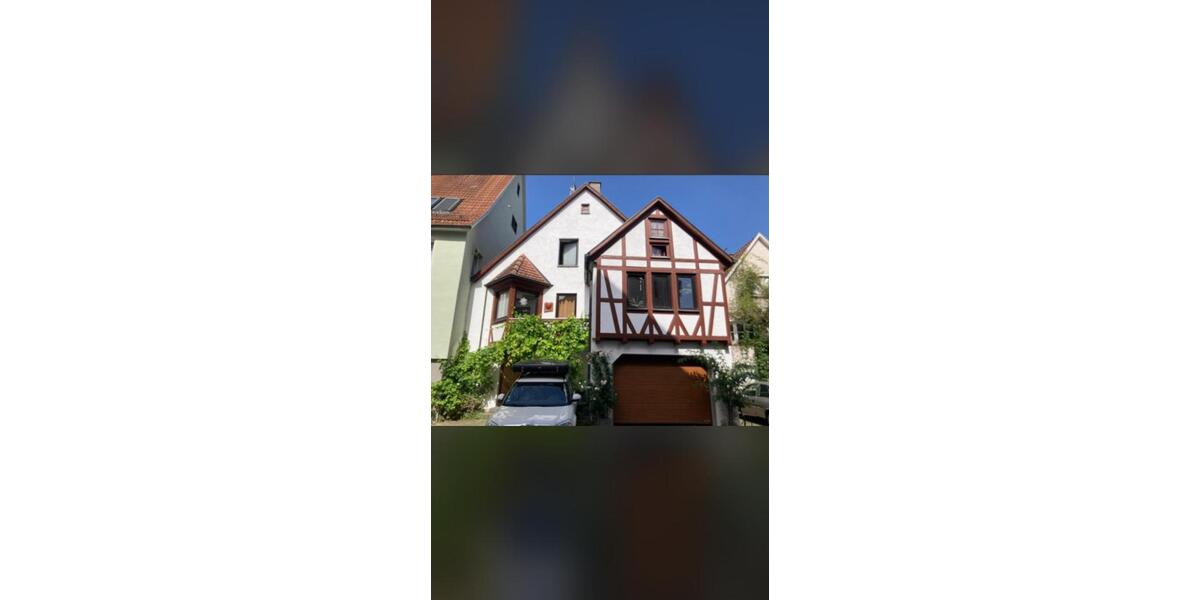 Wohnen auf Zeit Rottenburg am Neckar - 5 Zimmer, 9 m&sup2;, 368&euro; | Angebot:26684180