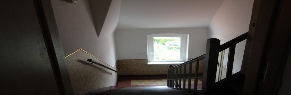 Dachgeschoßwohnung Lunzenau - 4 Zimmer, 81 m&sup2;, 430&euro; | Angebot:24940982