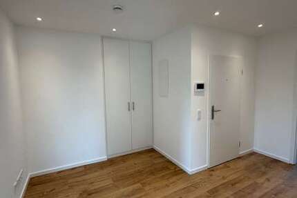 Wohnung Leverkusen Bürrig - 2 Zimmer, 81 m&sup2;, 1.093&euro; | Angebot:26183433
