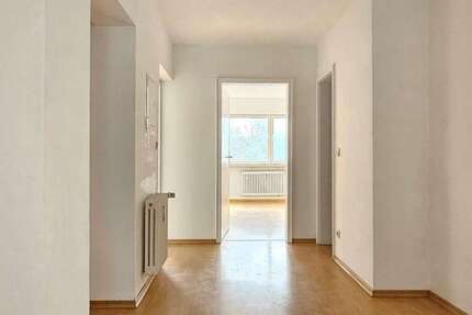 Wohnung München Laim - 4 Zimmer, 109 m&sup2;, 2.060&euro; | Angebot:26071409