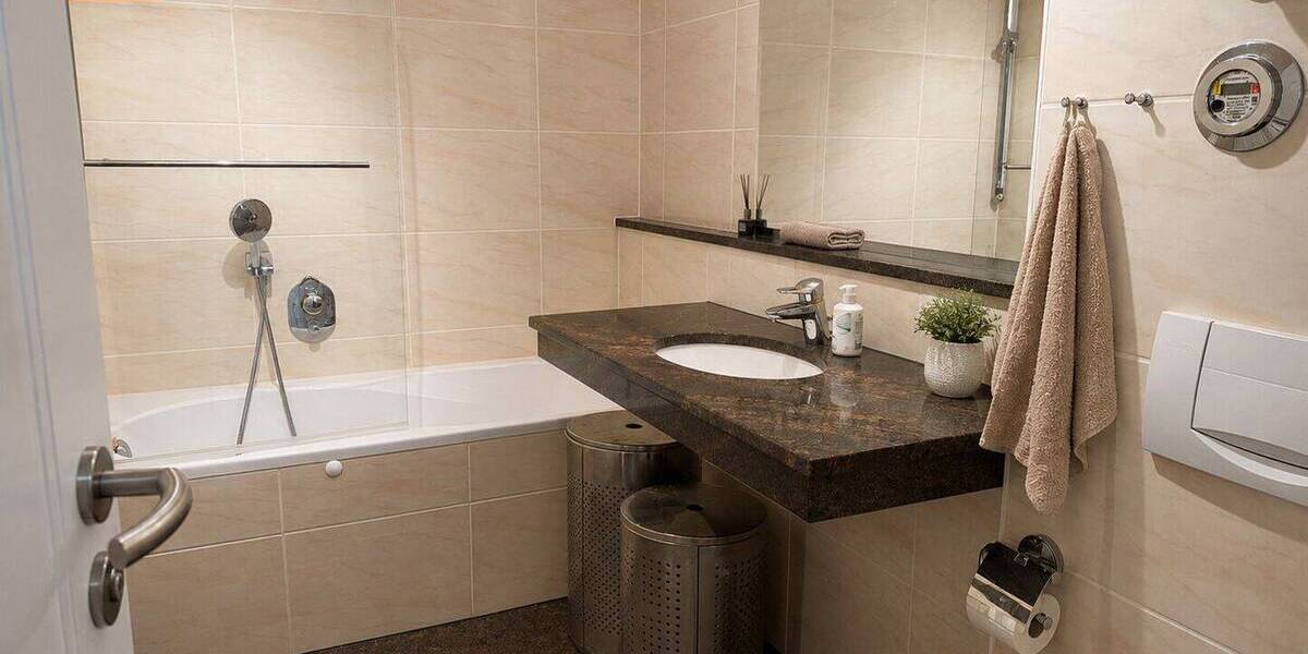 Etagenwohnung München Bogenhausen - 2 Zimmer, 70 m&sup2;, 2.500&euro; | Angebot:26730317