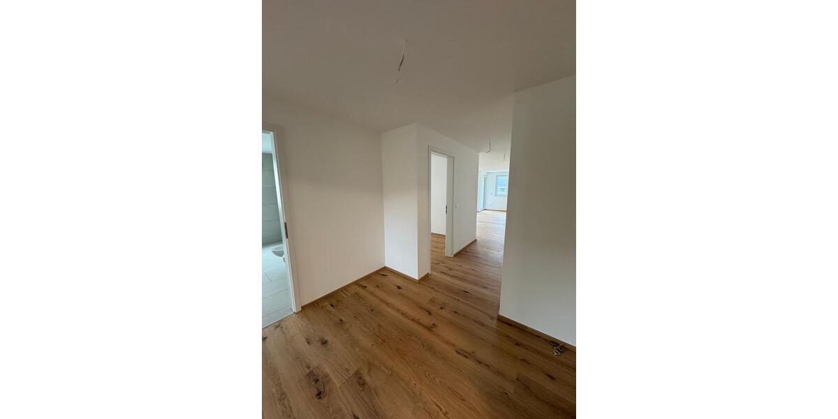 Etagenwohnung Plüderhausen - 3 Zimmer, 102 m&sup2;, 1.300&euro; | Angebot:25234725