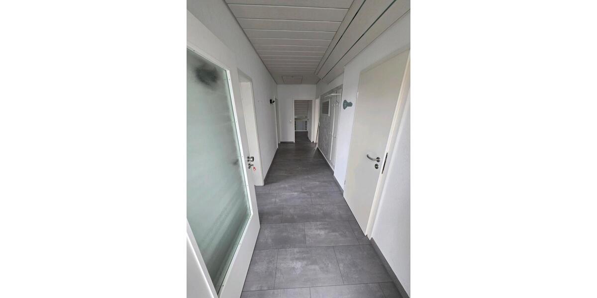 Dachgeschoßwohnung Geislingen - 2 Zimmer, 77 m&sup2;, 900&euro; | Angebot:25716857