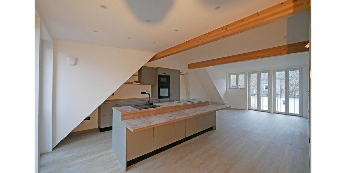 Dachgeschoßwohnung Trier - 2 Zimmer, 80 m&sup2;, 1.550&euro; | Angebot:24473757