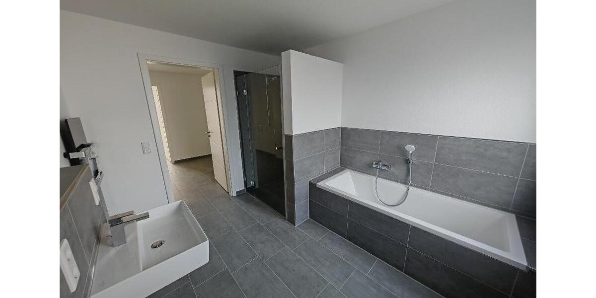 Etagenwohnung Bünde - 4 Zimmer, 116 m&sup2;, 1.400&euro; | Angebot:25840071