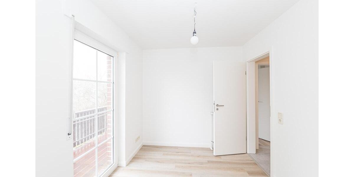 Doppelhaushälfte Stade - 4 Zimmer, 122 m&sup2;, 1.250&euro; | Angebot:24916256