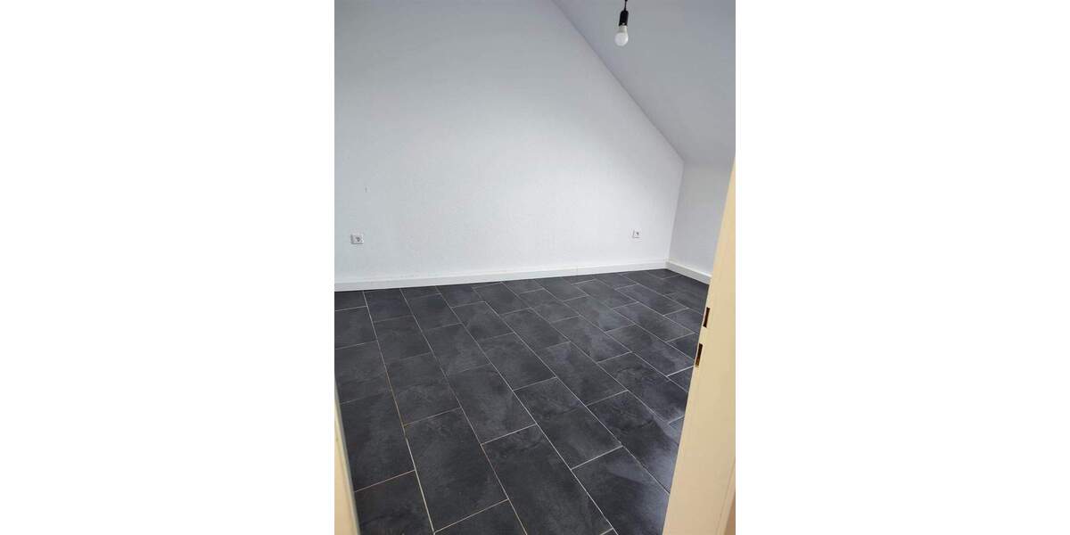 Etagenwohnung Gelsenkirchen Rotthausen - 3 Zimmer, 65 m&sup2;, 355&euro; | Angebot:24609085