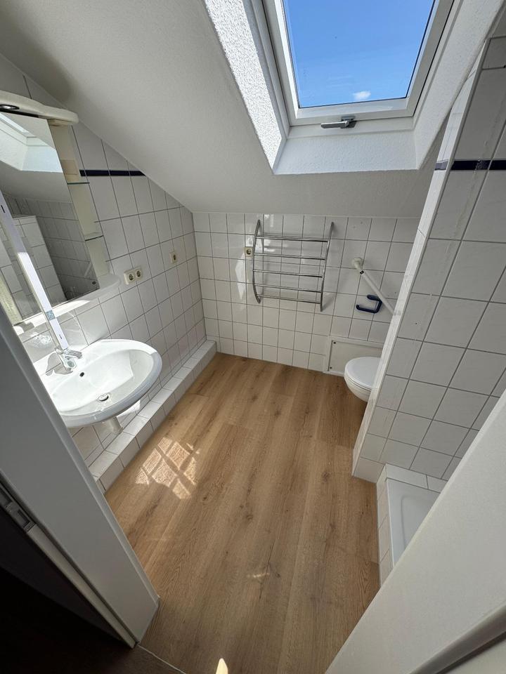 150qm 4 Zimmer Haus Schleswig 700qm Garten Garage zwei neue EBK
