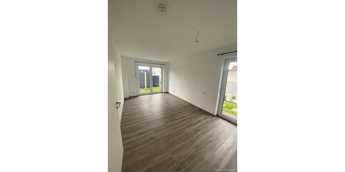 Erdgeschoßwohnung Uffenheim - 3 Zimmer, 86 m&sup2;, 800&euro; | Angebot:26563868