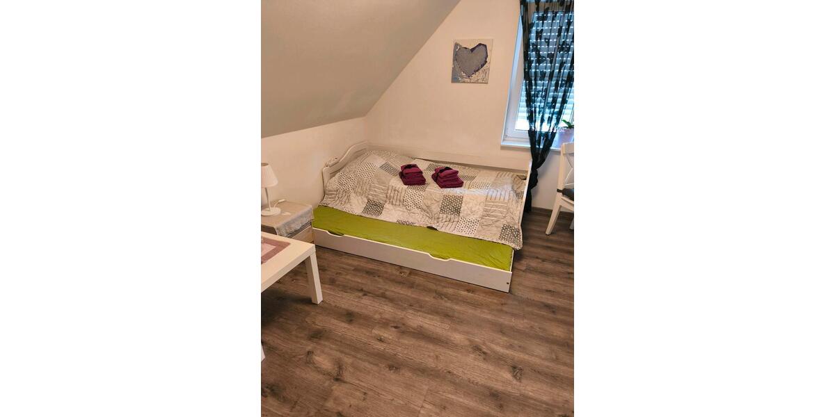 Wohnen auf Zeit Sarstedt - 1 Zimmer, 15 m&sup2;, 50&euro; | Angebot:24878066