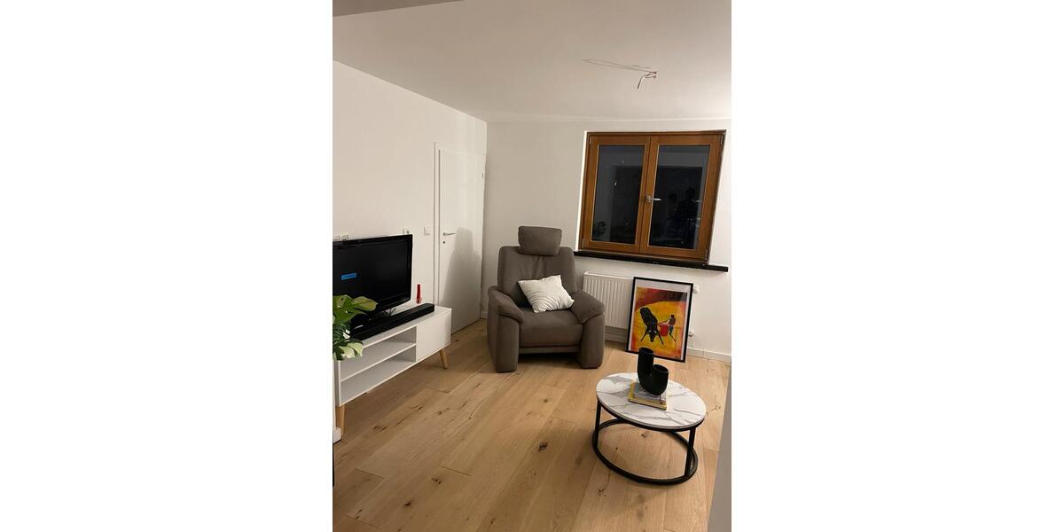 Einfamilienhaus Biedenkopf - 5 Zimmer, 120 m&sup2;, 1.700&euro; | Angebot:26199677