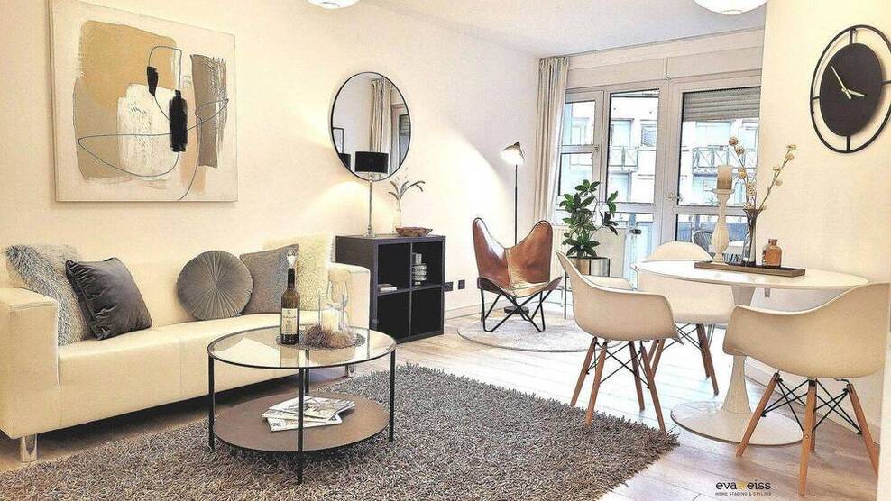 Stilvolle 2-Zimmer-Wohnung mit Einbauküche und saniertem Bad