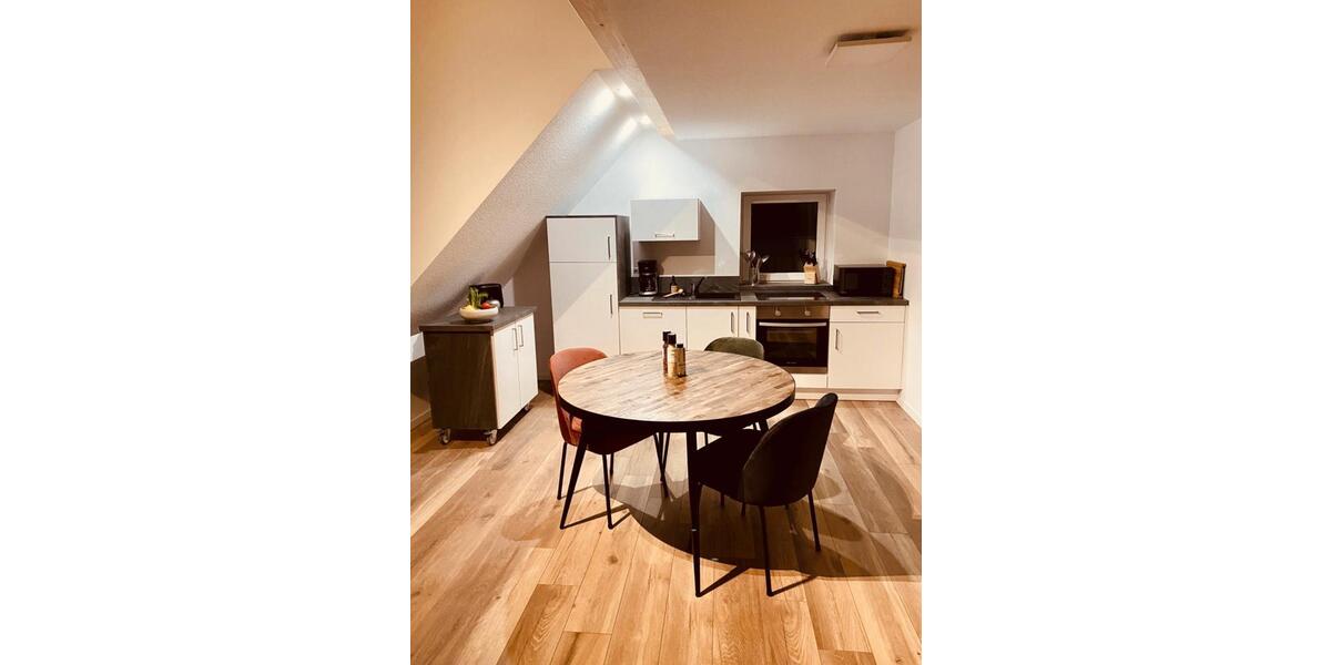 Wohnen auf Zeit Leonberg - 3 Zimmer, 65 m&sup2;, 1.590&euro; | Angebot:25278633