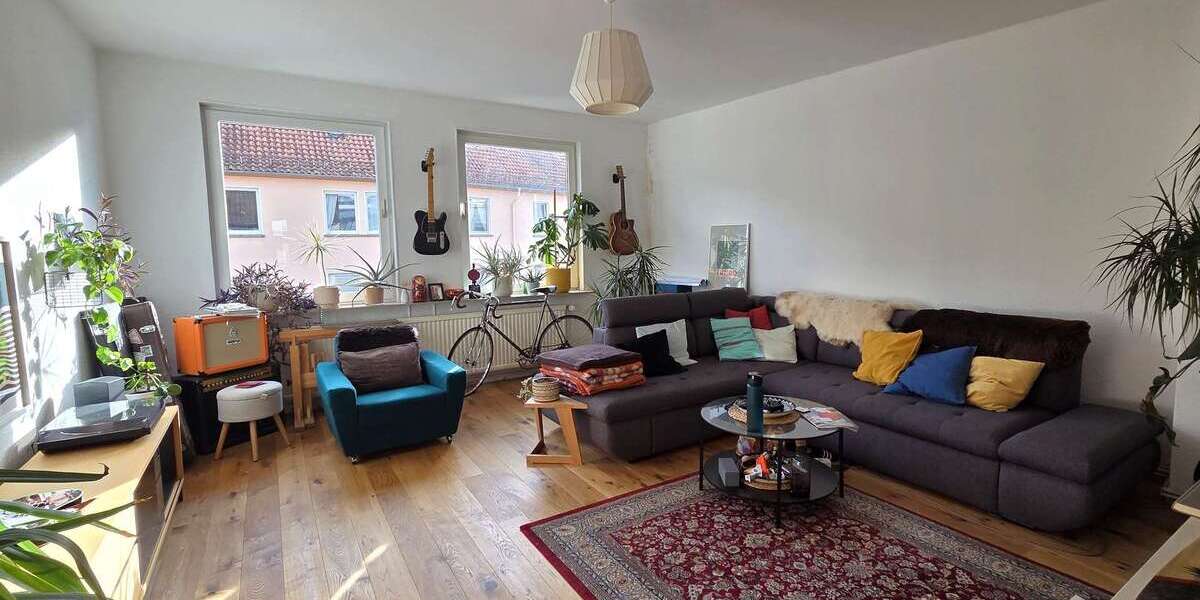 Etagenwohnung Hannover Mitte - 2 Zimmer, 64 m&sup2;, 650&euro; | Angebot:26180693