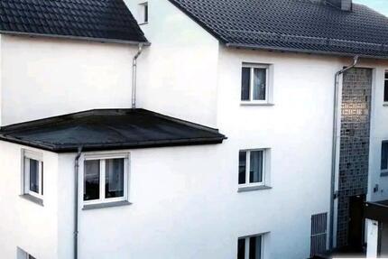 Wohnung Solms - 3 Zimmer, 85 m&sup2;, 850&euro; | Angebot:26547095