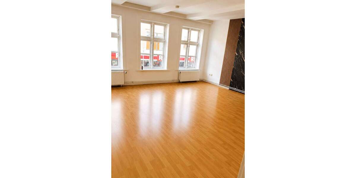Etagenwohnung Wolfsbüttel - 3 Zimmer, 115 m&sup2;, 990&euro; | Angebot:26885377