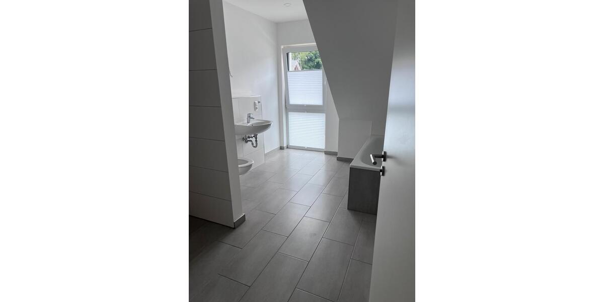 Doppelhaushälfte Walsrode - 3 Zimmer, 100 m&sup2;, 1.210&euro; | Angebot:25892924