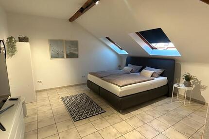 Wohnung Schweinfurt Gartenstadt - 1.5 Zimmer, 50 m&sup2;, 700&euro; | Angebot:25875082