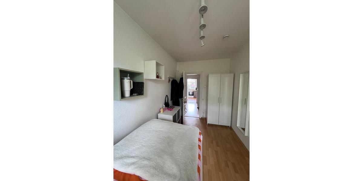 Wohnen auf Zeit Lünen Alstedde - 10 Zimmer, 61 m&sup2;, 680&euro; | Angebot:26609097