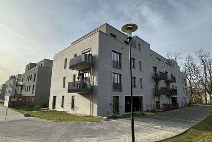 Wohnung zum Mieten in Berlin 2.380 € 129 m² 4 zimmer