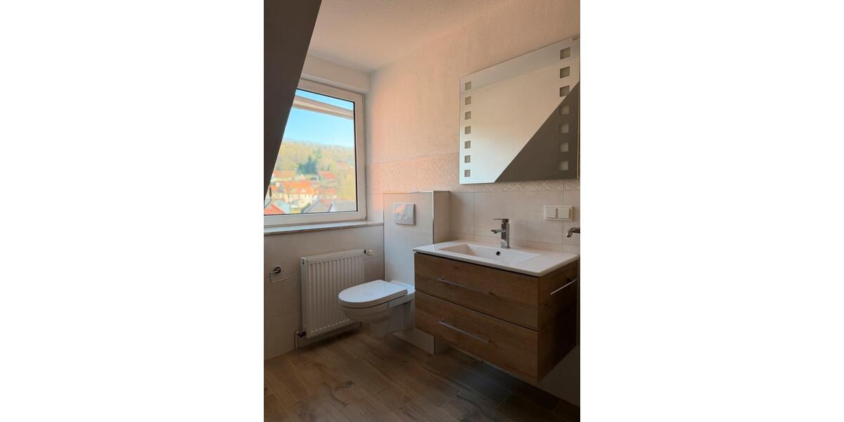 Dachgeschoßwohnung Sangerhausen - 3 Zimmer, 86 m&sup2;, 600&euro; | Angebot:26656969