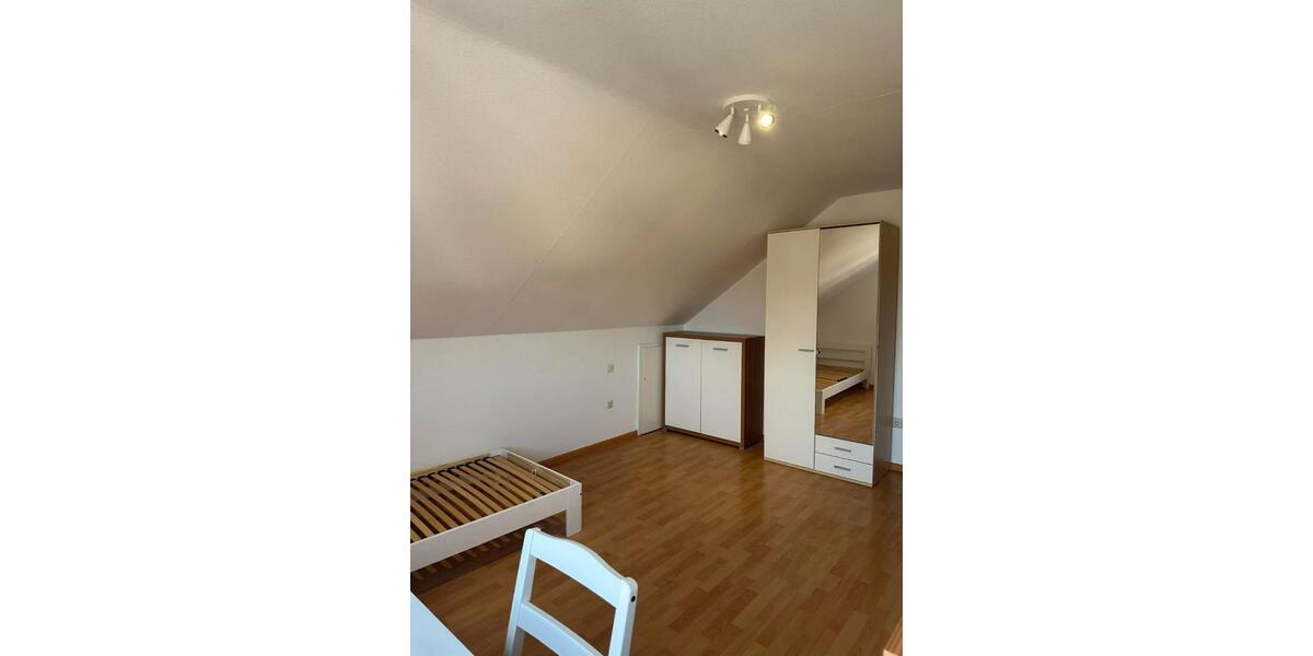 Wohnen auf Zeit Karlsruhe - 2 Zimmer, 12 m&sup2;, 480&euro; | Angebot:26128634