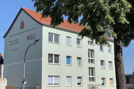 Wohnung Calbe - 4 Zimmer, 73 m&sup2;, 370&euro; | Angebot:25382514