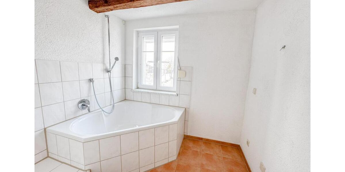 Dachgeschoßwohnung Oberreute - 3 Zimmer, 90 m&sup2;, 900&euro; | Angebot:24522988