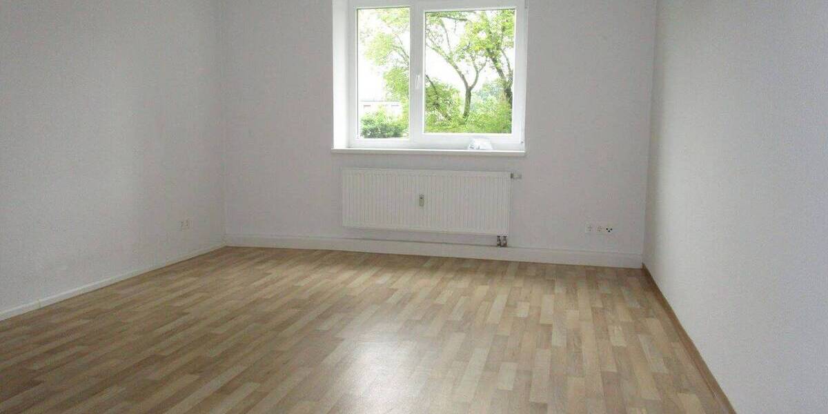 Etagenwohnung Döbeln - 2 Zimmer, 55 m&sup2;, 292&euro; | Angebot:26758664
