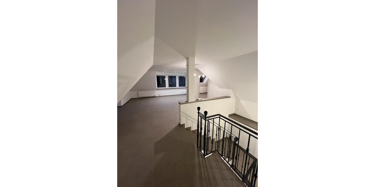 Dachgeschoßwohnung Warendorf - 2 Zimmer, 80 m&sup2;, 800&euro; | Angebot:24769189