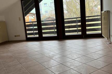 Wohnung Braunfels - 2 Zimmer, 80 m&sup2;, 700&euro; | Angebot:24853699