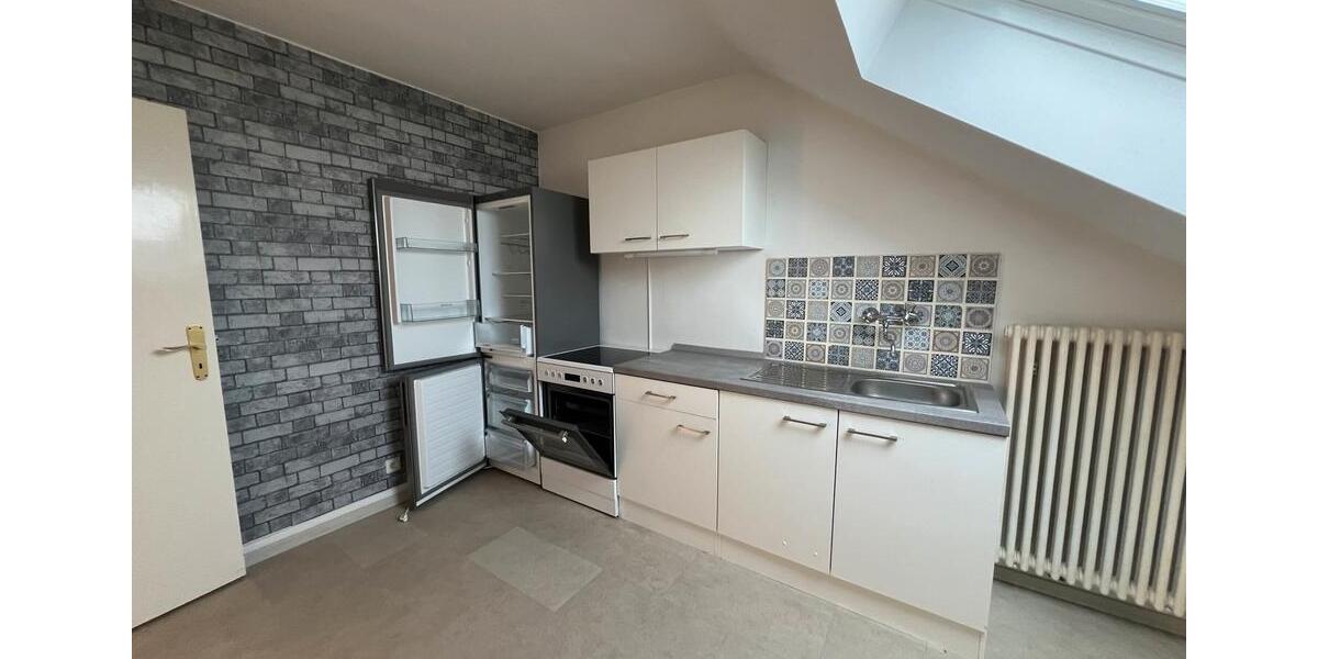 Etagenwohnung Saarbrücken - 4 Zimmer, 75 m&sup2;, 650&euro; | Angebot:24658325