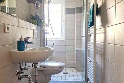 Wohnung Glauchau - 3 Zimmer, 57 m&sup2;, 375&euro; | Angebot:25230519