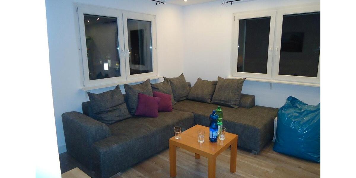 Dachgeschoßwohnung Langenfeld (Rheinland) - 2 Zimmer, 50 m&sup2;, 550&euro; | Angebot:26532481