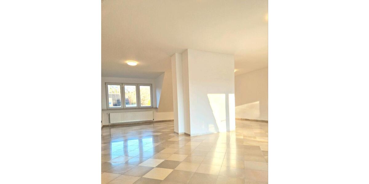 Etagenwohnung Börnsen - 3 Zimmer, 128 m&sup2;, 1.580&euro; | Angebot:26522978