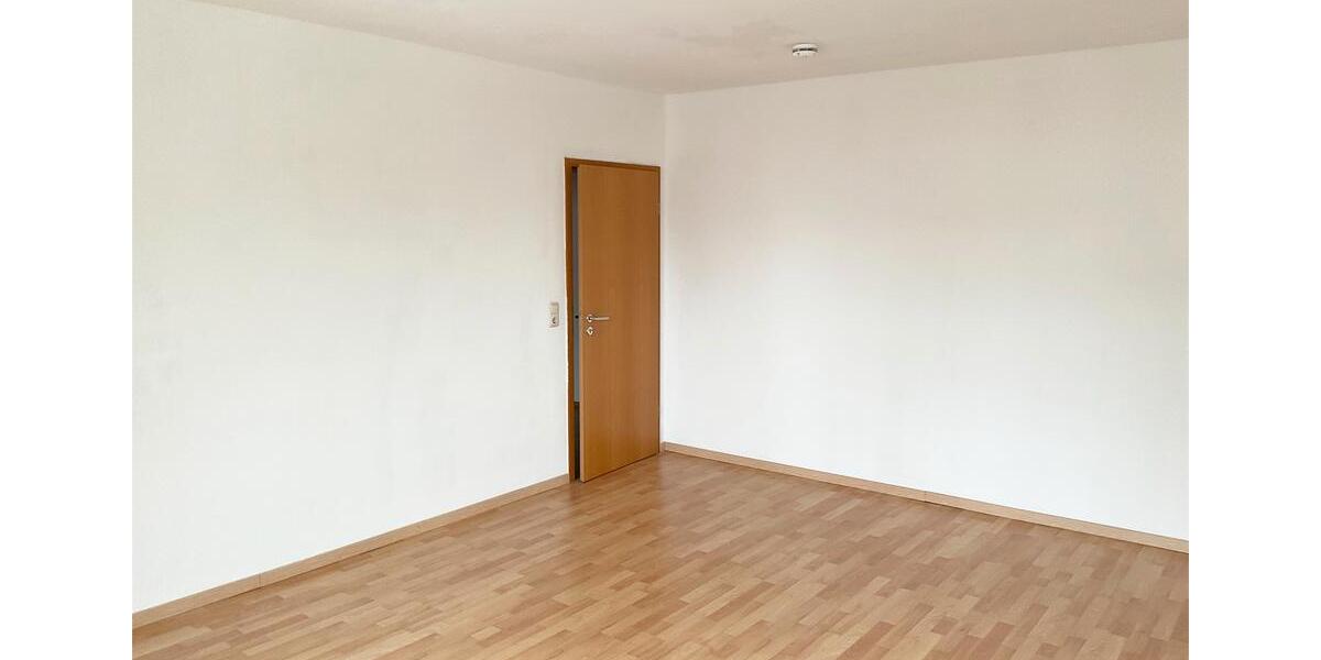 Etagenwohnung Braunschweig - 2 Zimmer, 77 m&sup2;, 657&euro; | Angebot:26338452