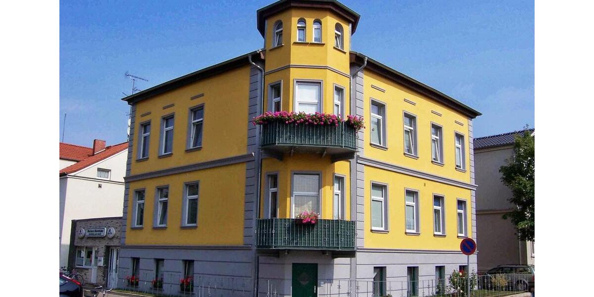 Erdgeschoßwohnung Waren (Müritz) - 1 Zimmer, 35 m&sup2;, 398&euro; | Angebot:25787021