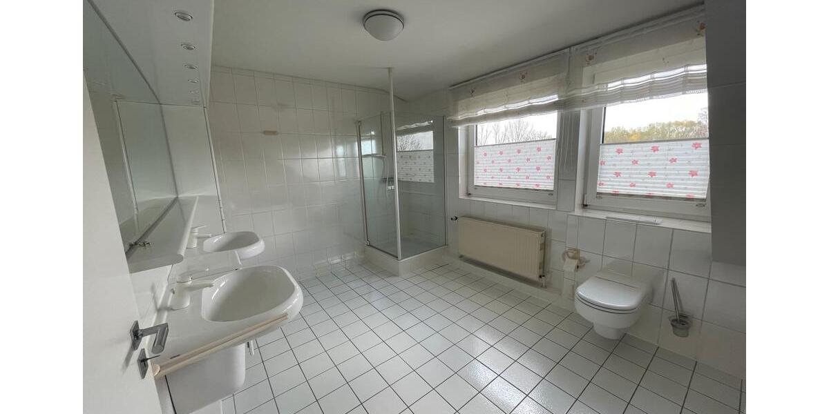 Einfamilienhaus Lübeck Sankt Lorenz Nord - 4 Zimmer, 140 m&sup2;, 1.900&euro; | Angebot:26205185