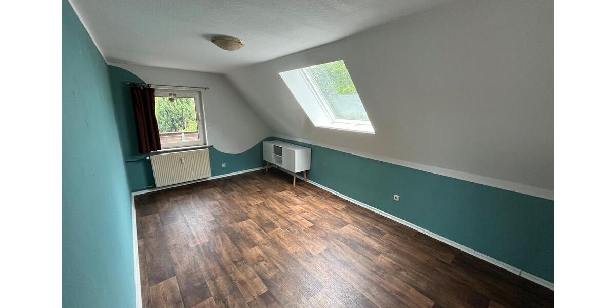Dachgeschoßwohnung Tangstedt - 3 Zimmer, 60 m&sup2;, 1.000&euro; | Angebot:26609938