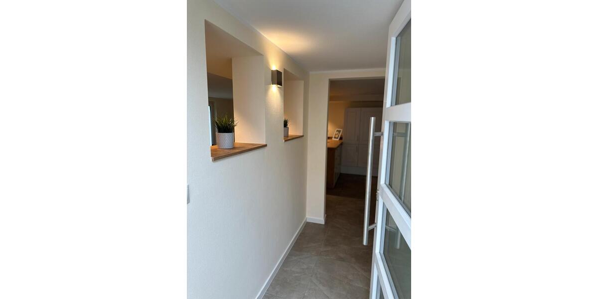 Wohnen auf Zeit Solms - 3 Zimmer, 67 m&sup2;, 95&euro; | Angebot:23012532